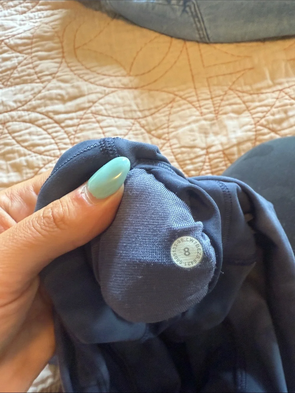 lululemon athletica Navy tye dye 6 in WUNDER TRAIN